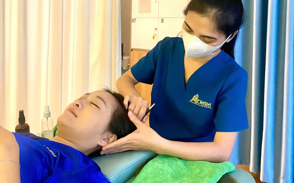 Hình ảnh chăm sóc tại Mộc Maria: Chăm sóc vùng đầu